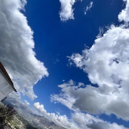 Himalayas Gjirokastra
