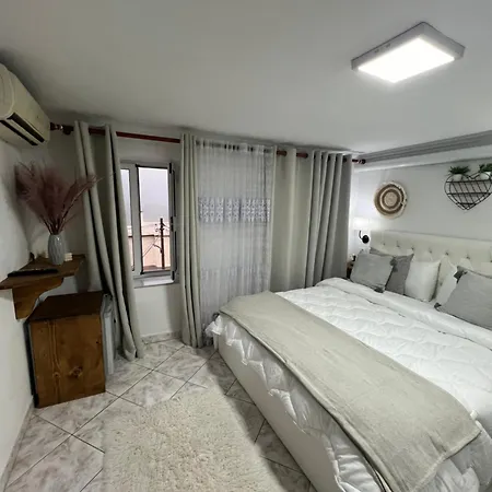 Himalayas Guest house Gjirokaster