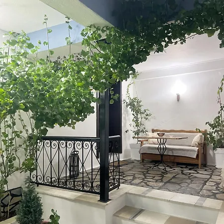 Guest house Himalayas Gjirokaster