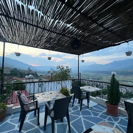 Himalayas 4* Gjirokastër