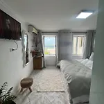 بيت ضيافة Himalayas Gjirokastër