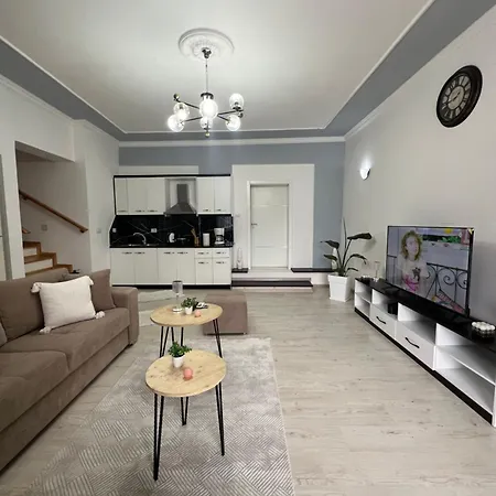 Himalayas 4* Gjirokastra