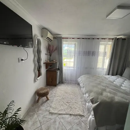 Pensjonat Himalayas Gjirokastra