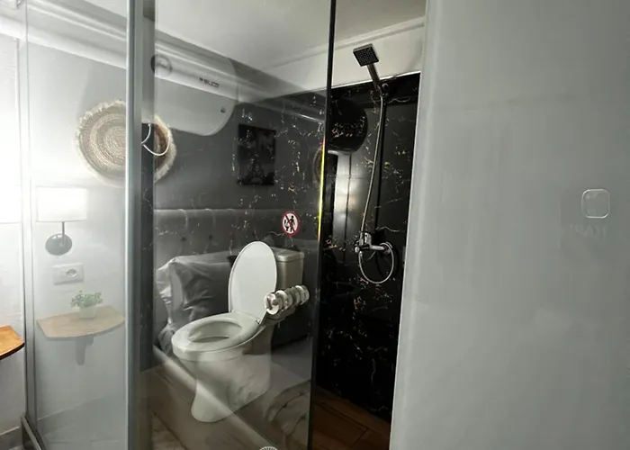 Himalayas Casa de hóspedes Gjirokastër